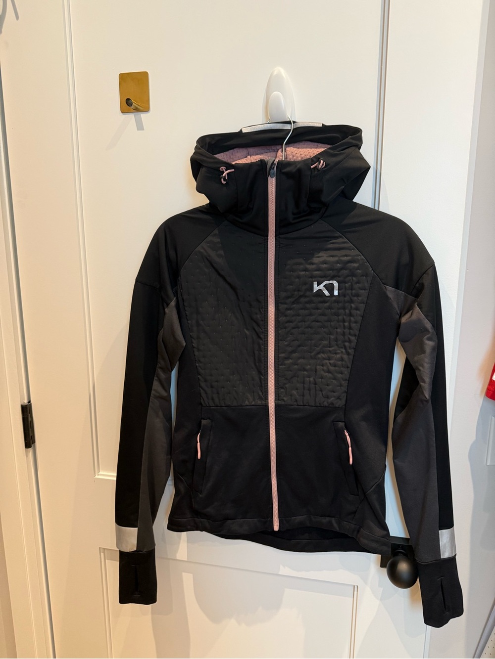 Kari Traa Black Utility Jacket with Pink Trim and Hood - Picture 2 of 8